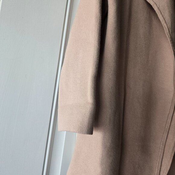 Chicwish Classy Open Front Knit Coat in Light Tan ~ Medium - Picture 3 of 8